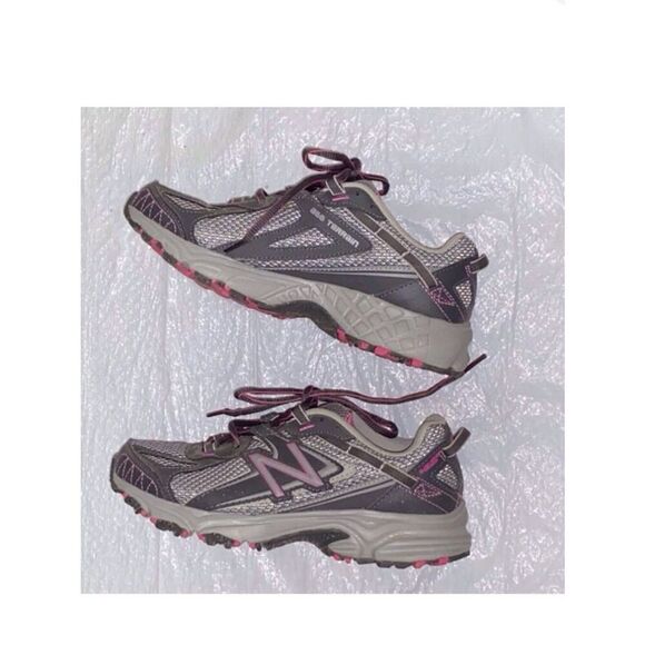 New Balance Shoes - New Balance AII Terrain 411 V2 Gray and Pink Hiking Trail Shoes Sz, 6.5 Unisex